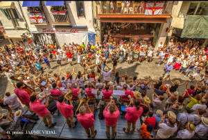 04-07-2-les-sardanes-mes-populars-x